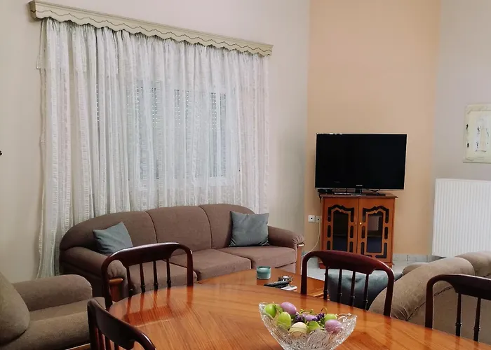 Great Apartment With A Nice Yard